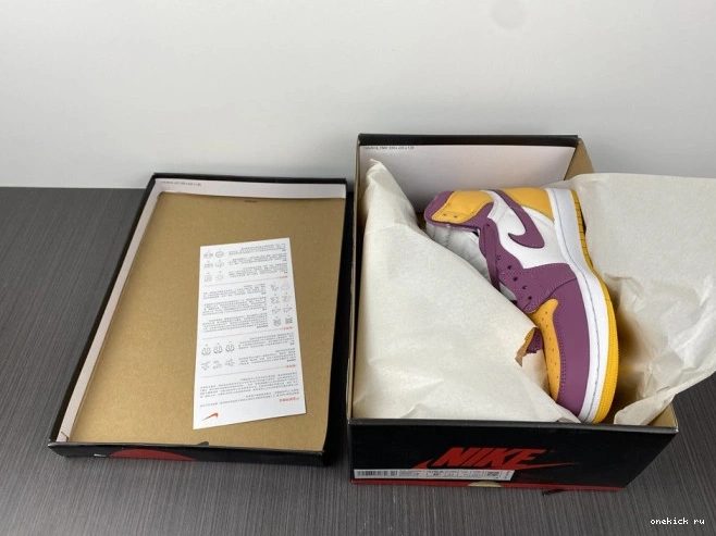 Rep Onekick Brotherhood 1 555088-706 Jordan OG High Air 0822
